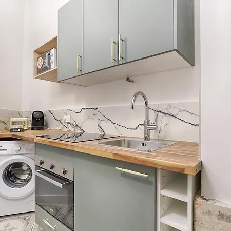 Duplex Atypique Au Coeur Du Sentier Appartamento